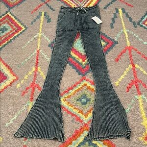 Knorts denim knit elongators pant in vintage indigo